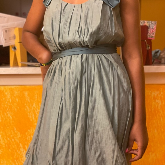 Dress - Picture 4 of 5